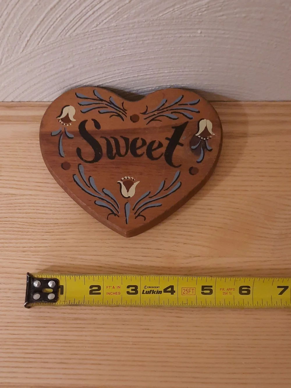 Vintage HOMCO 1980's Blue Country Home Sweet Home Wooden Hearts